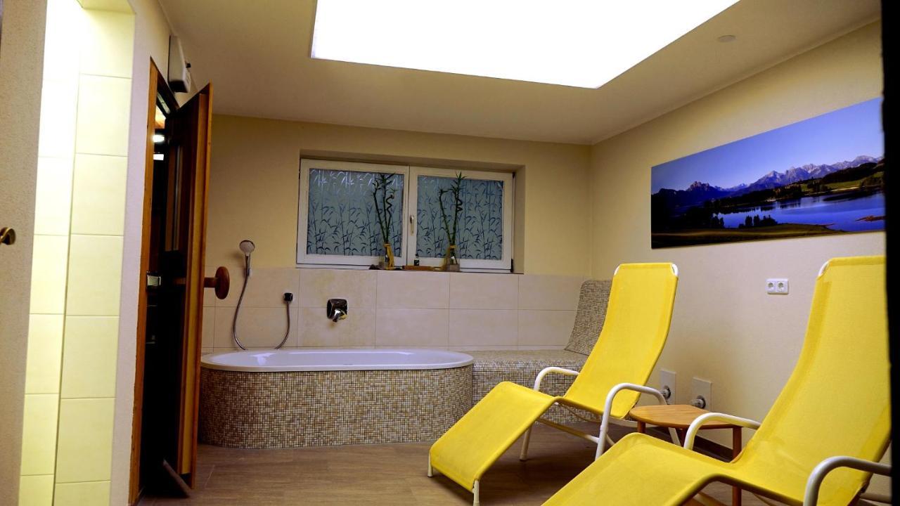 Allgaeu Ferienhaus Strobel Rosshaupten Exterior photo
